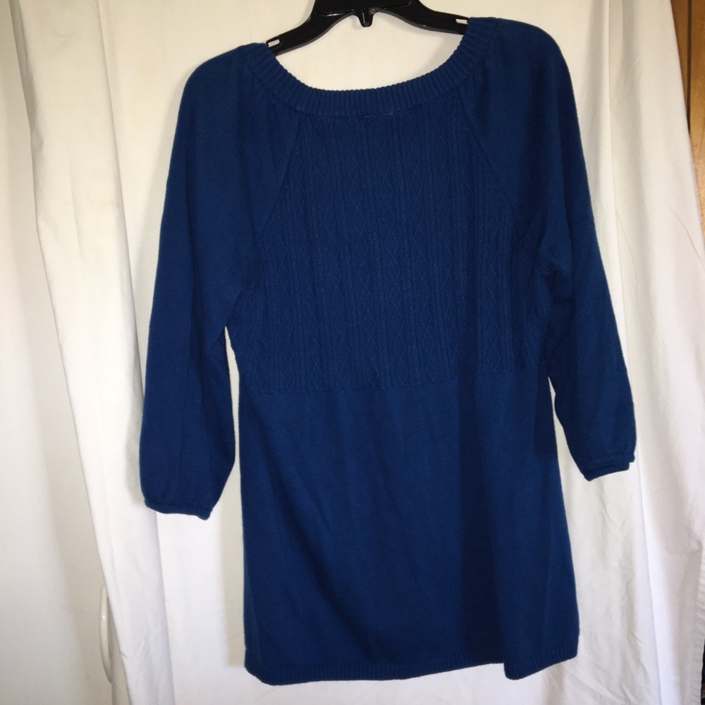 Sweater - Picture 4 of 5